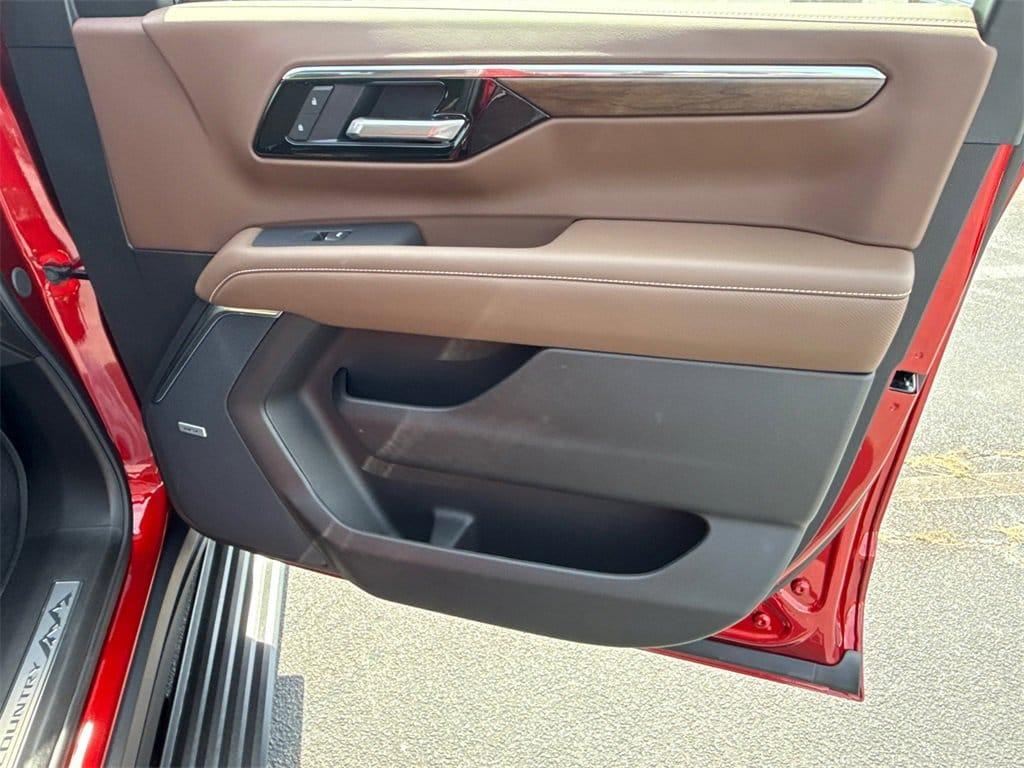 new 2025 Chevrolet Tahoe car, priced at $84,114