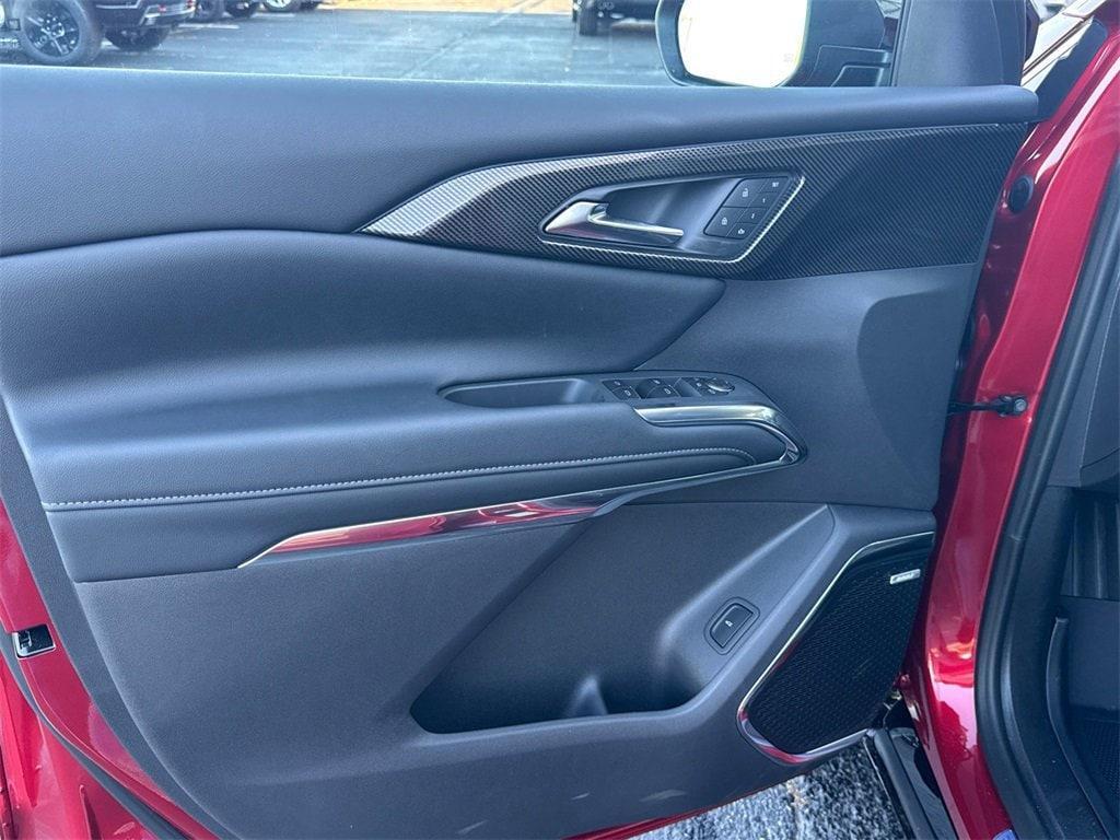 new 2026 Chevrolet Traverse car, priced at $56,915