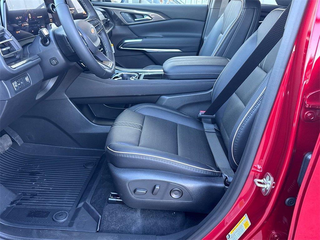 new 2026 Chevrolet Traverse car, priced at $56,915