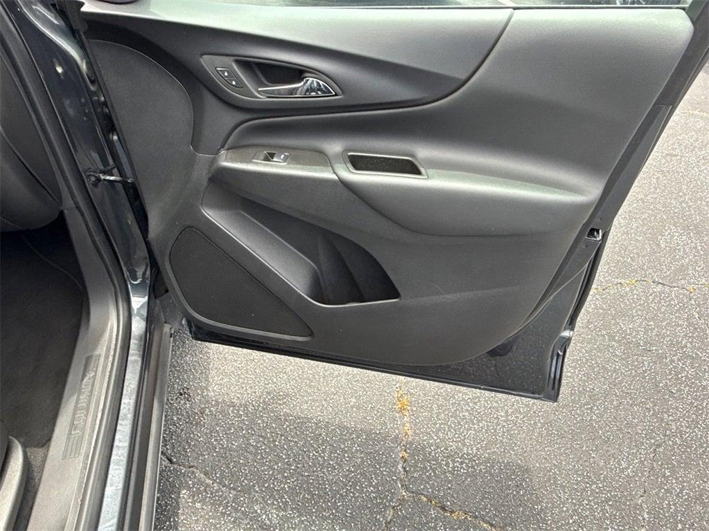 used 2023 Chevrolet Equinox car, priced at $21,314