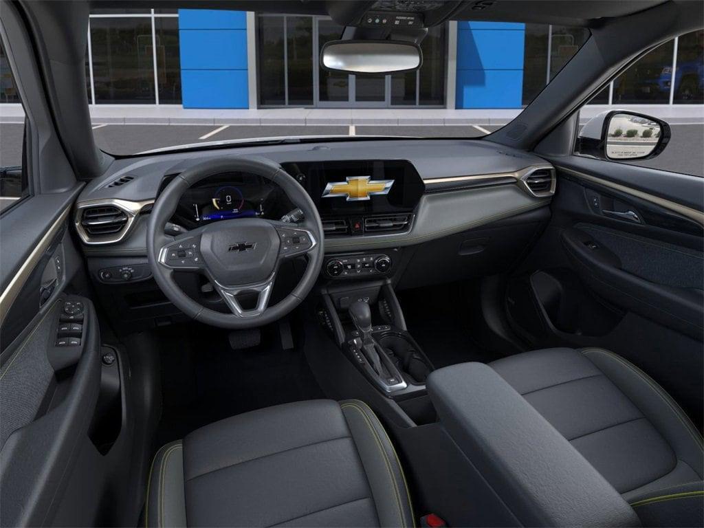 new 2025 Chevrolet TrailBlazer car, priced at $29,225