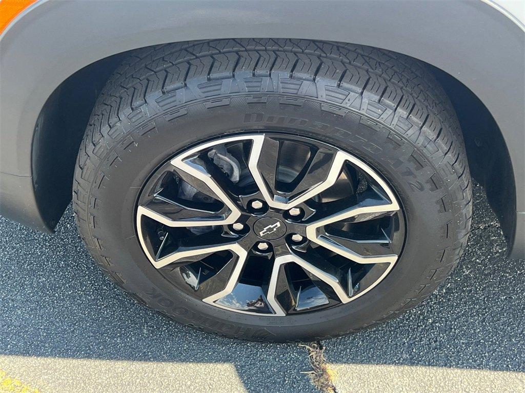 new 2025 Chevrolet TrailBlazer car, priced at $27,475