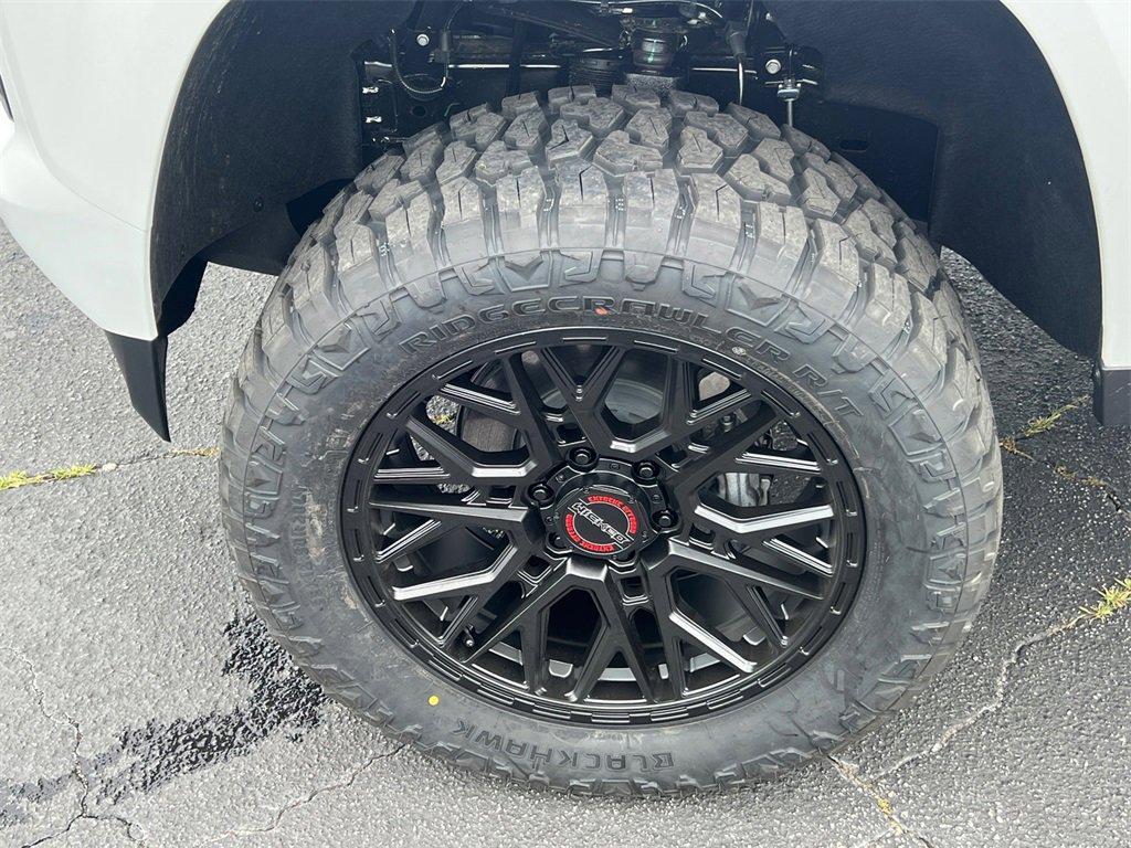 new 2025 Chevrolet Colorado car, priced at $51,115