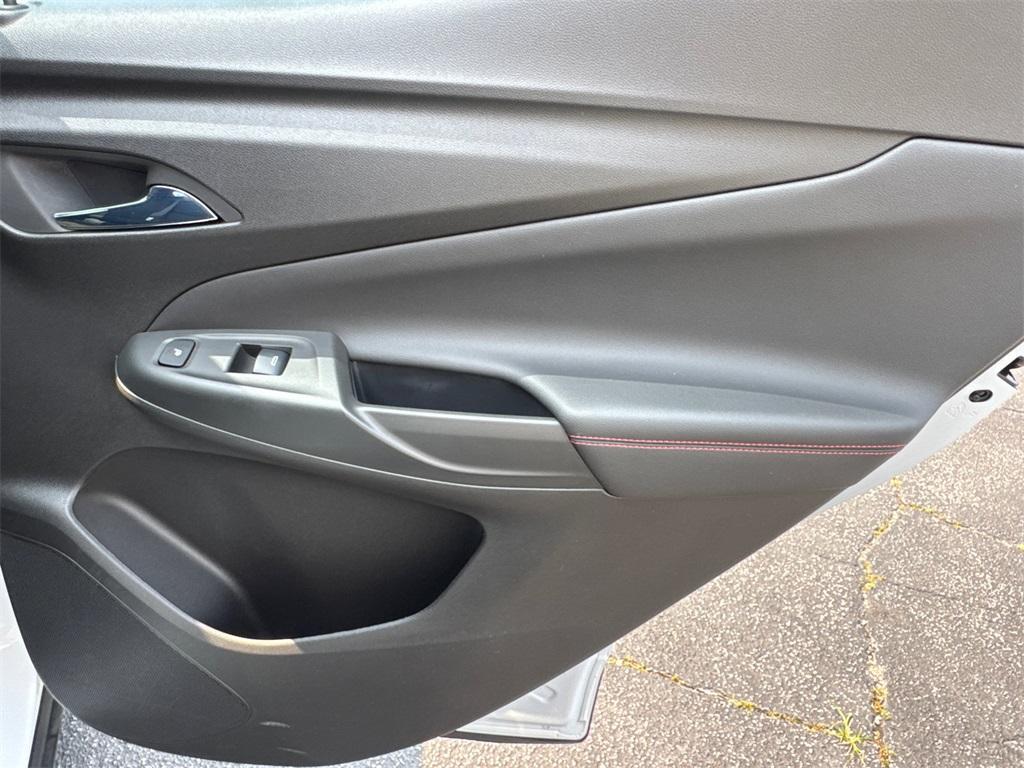 used 2023 Chevrolet Bolt EUV car, priced at $21,996