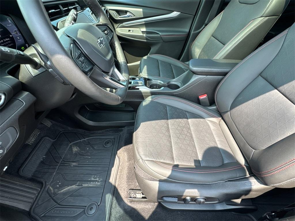 used 2023 Chevrolet Bolt EUV car, priced at $21,996
