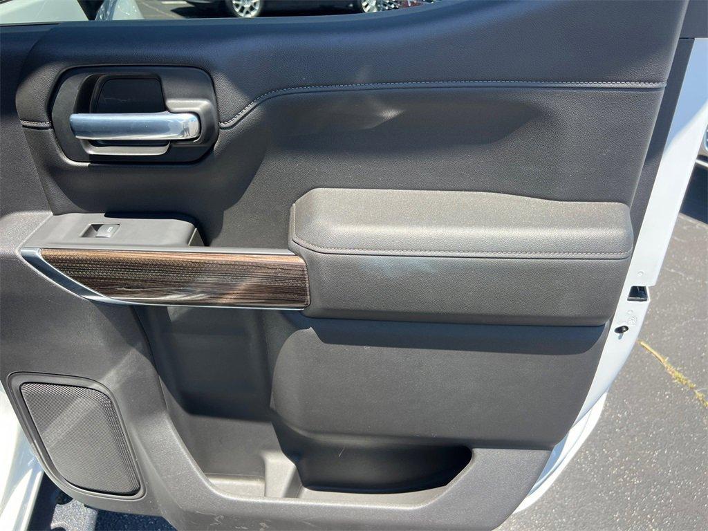 used 2021 Chevrolet Silverado 1500 car, priced at $41,996