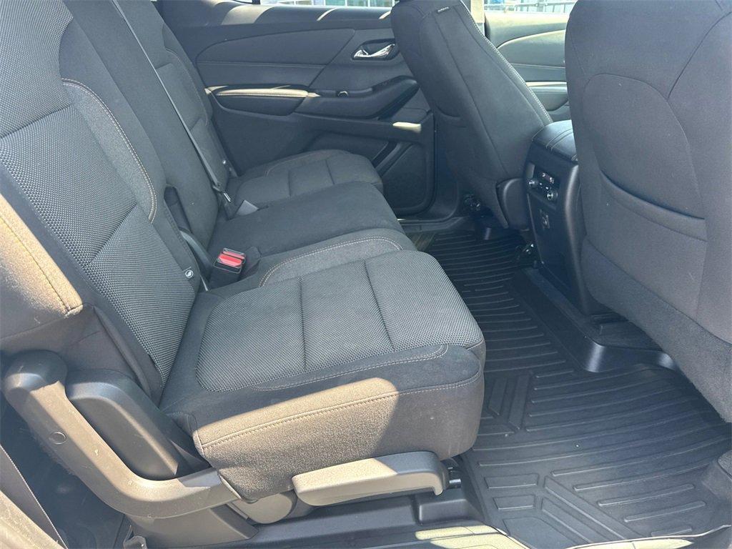 used 2020 Chevrolet Traverse car, priced at $17,774