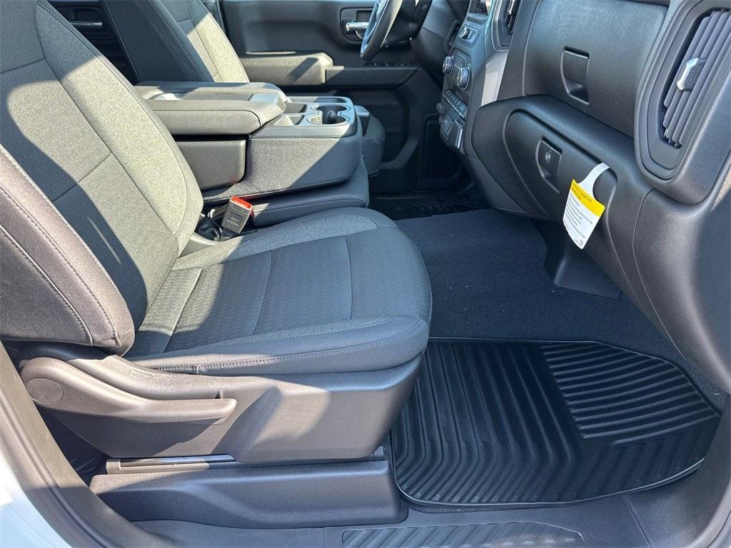 new 2025 Chevrolet Silverado 2500 car, priced at $60,140