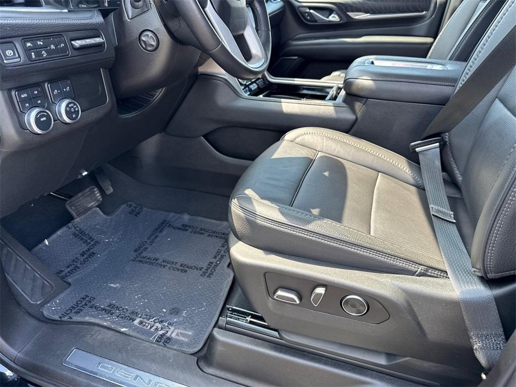 used 2021 GMC Yukon car, priced at $51,996