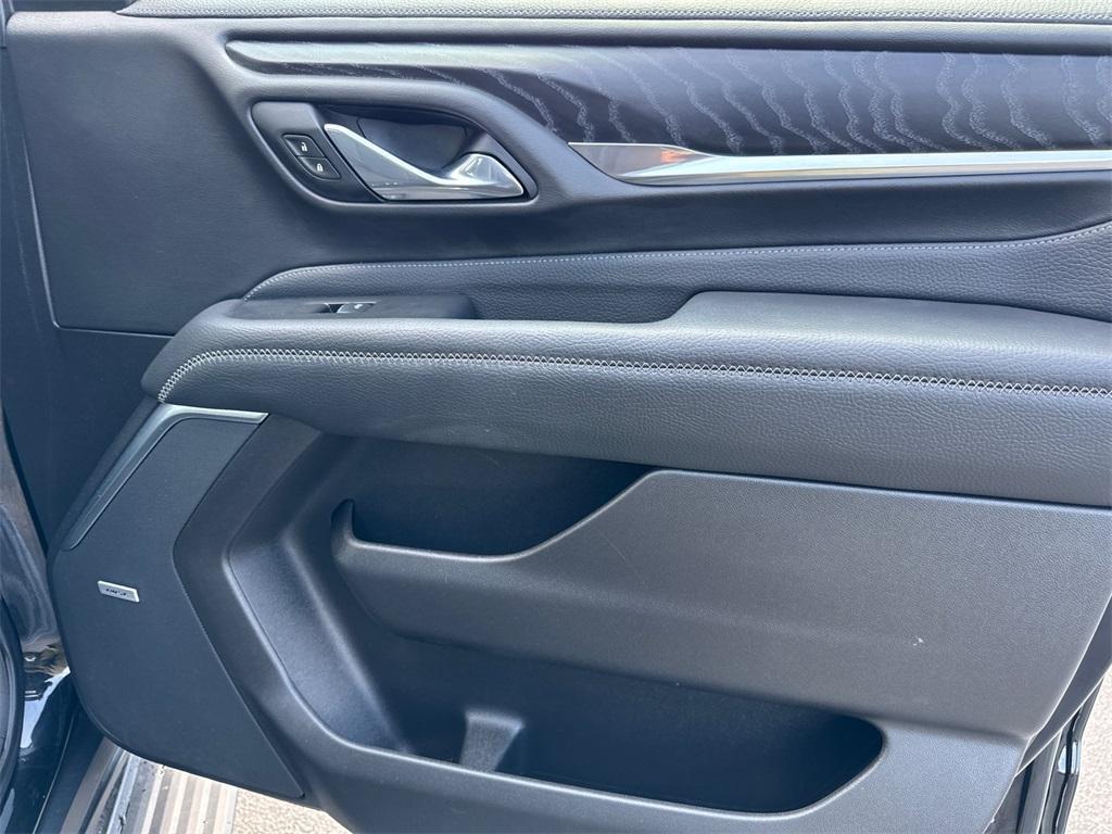 used 2021 GMC Yukon car, priced at $51,996