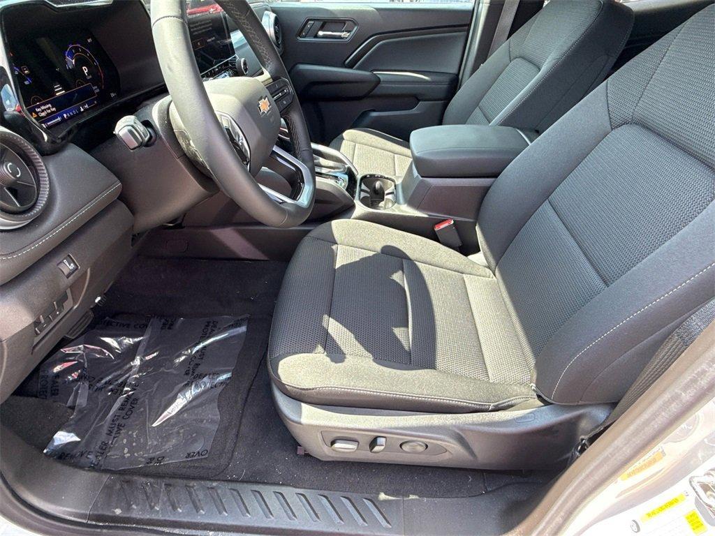 new 2025 Chevrolet Colorado car, priced at $35,215