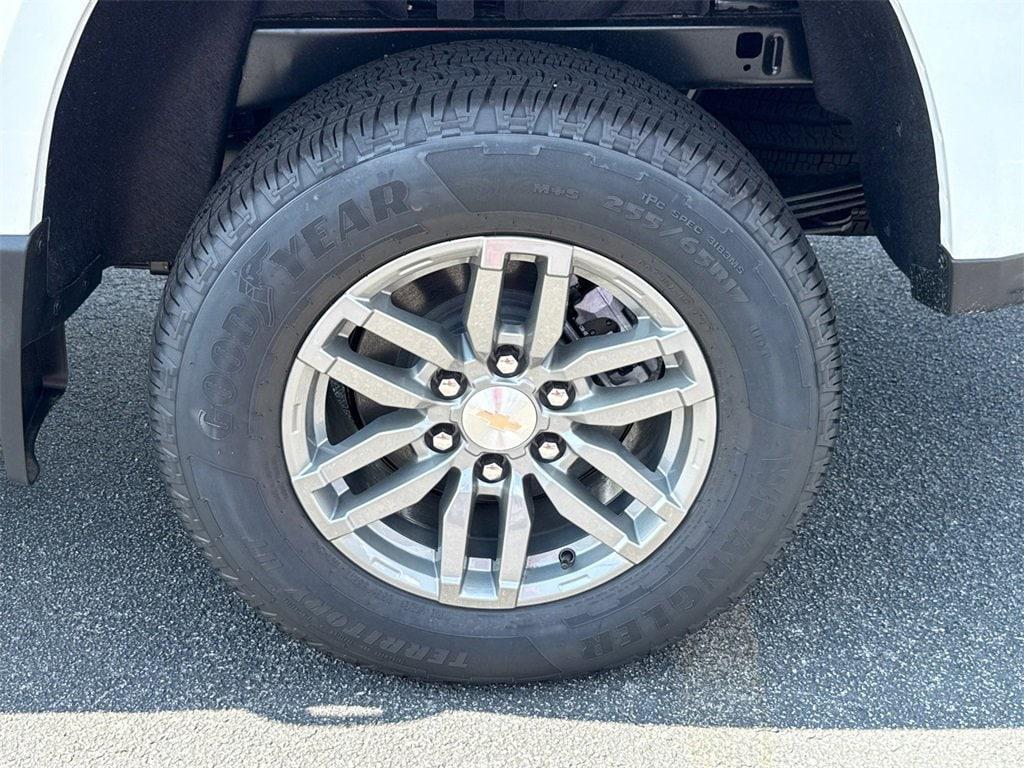 new 2025 Chevrolet Colorado car, priced at $35,215