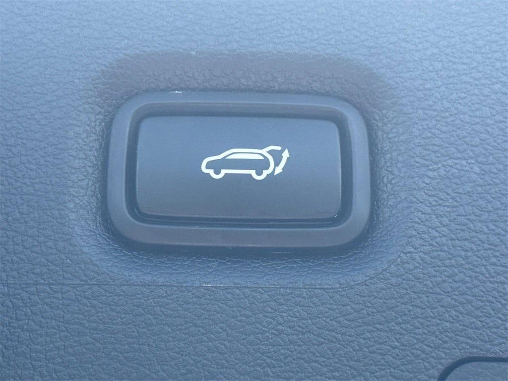 used 2023 Hyundai Santa Fe car, priced at $29,996