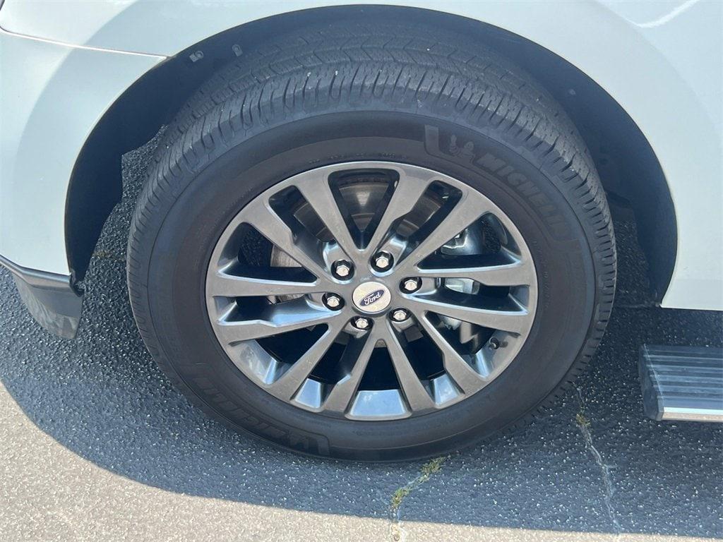 used 2021 Ford Expedition car, priced at $38,542
