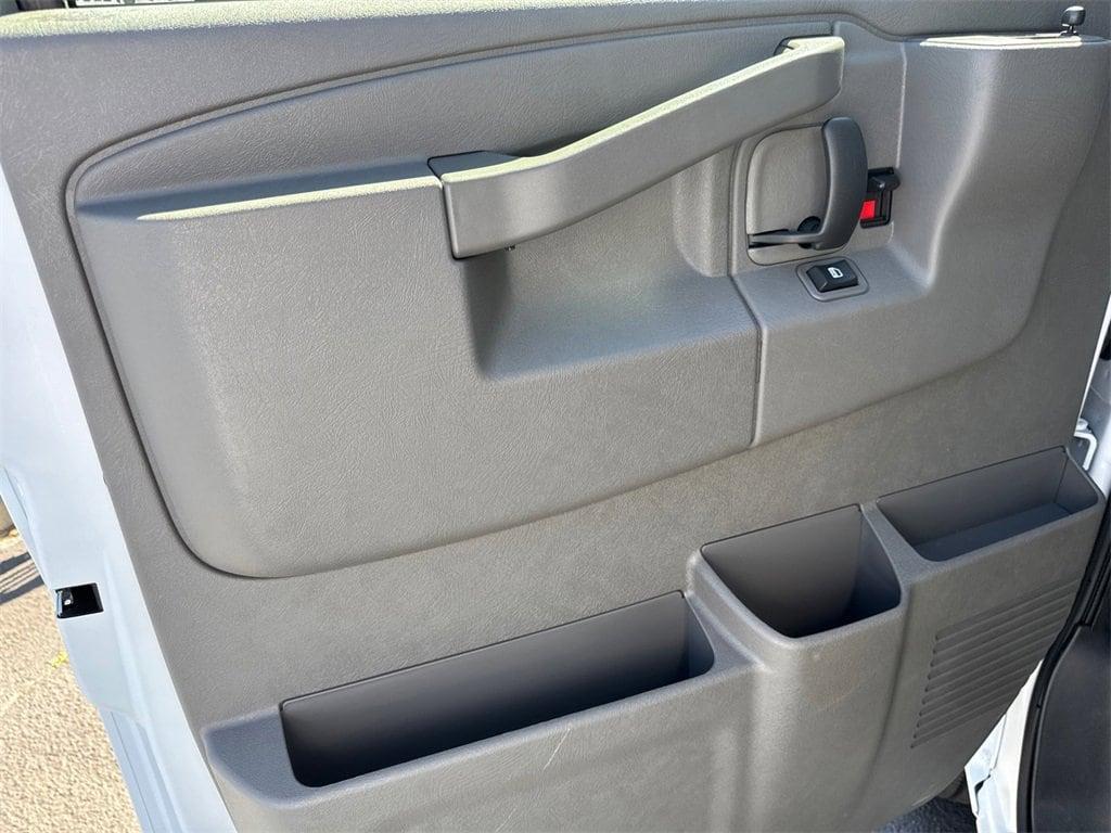 new 2025 Chevrolet Express 2500 car, priced at $48,665
