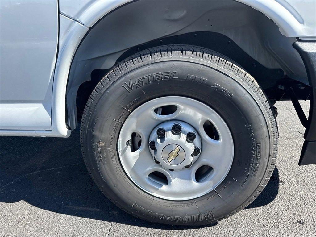 new 2025 Chevrolet Express 2500 car, priced at $48,665