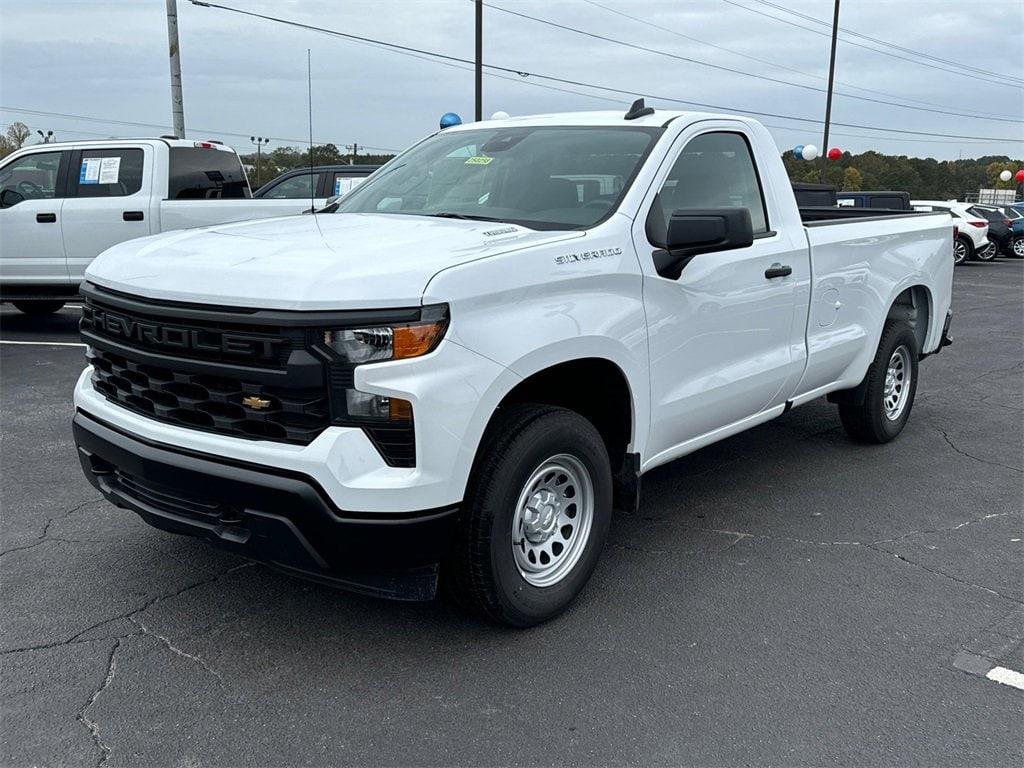 new 2025 Chevrolet Silverado 1500 car, priced at $32,102