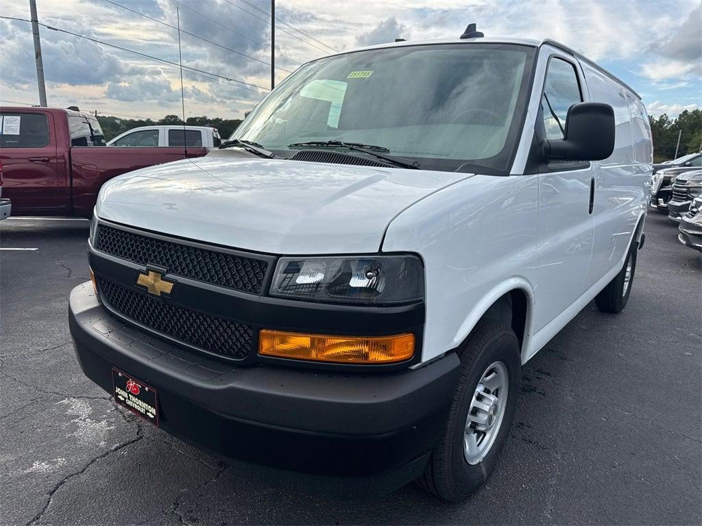 new 2025 Chevrolet Express 3500 car, priced at $48,197