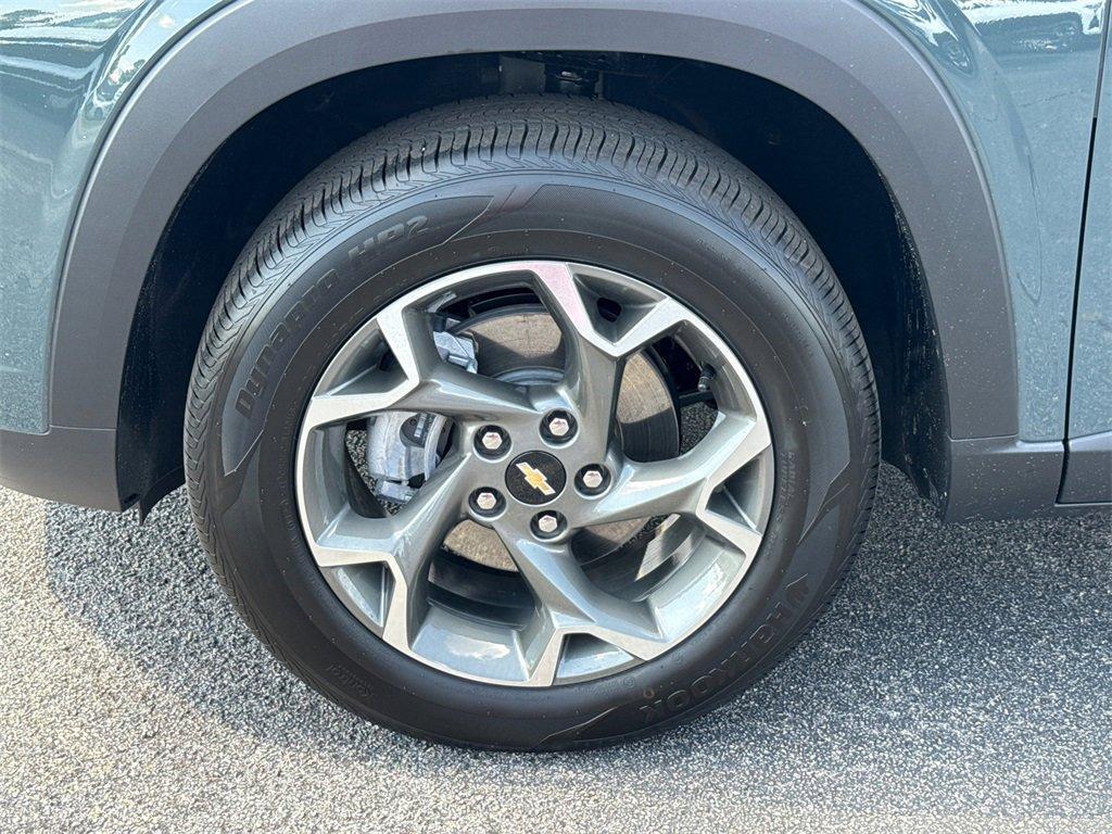 new 2025 Chevrolet Trax car, priced at $23,499