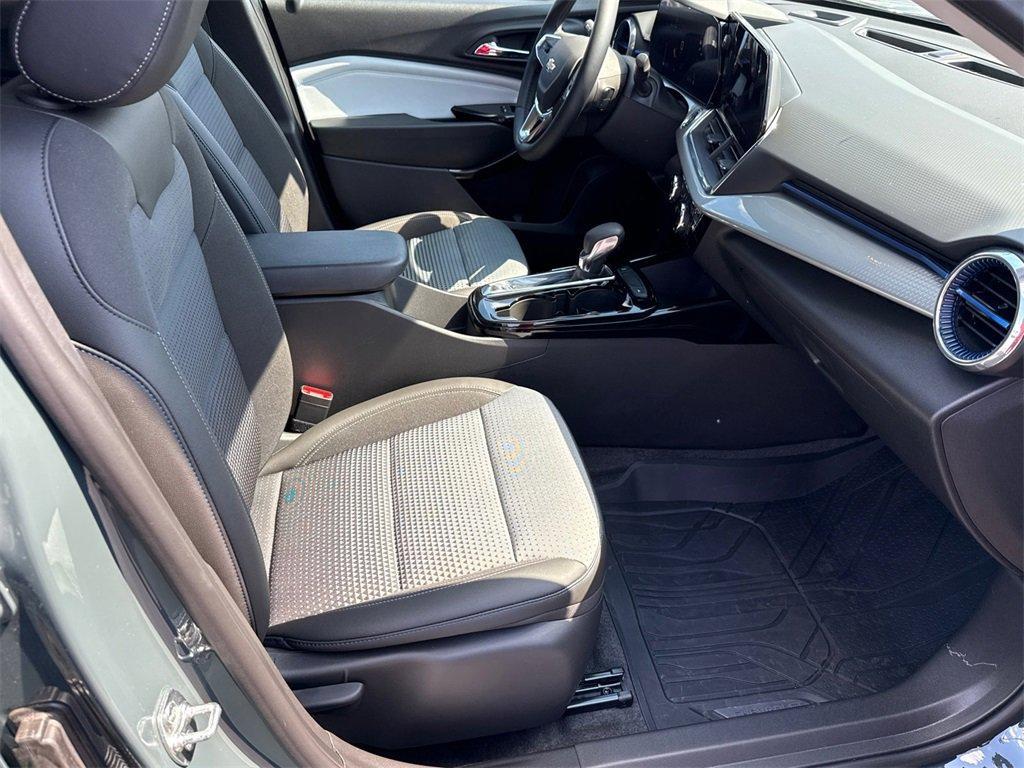 new 2025 Chevrolet Trax car, priced at $23,499