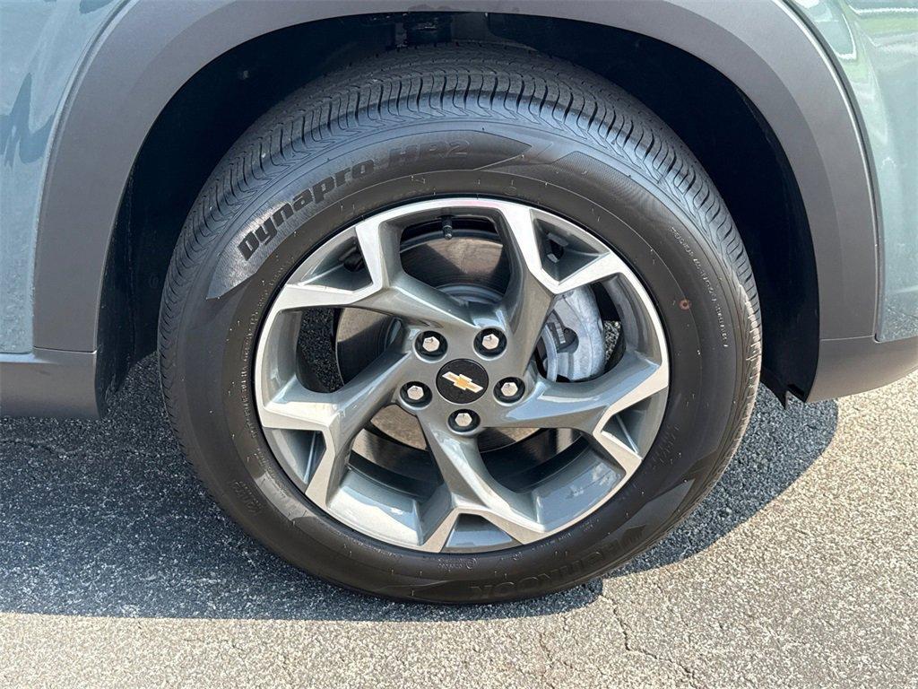 new 2025 Chevrolet Trax car, priced at $23,499