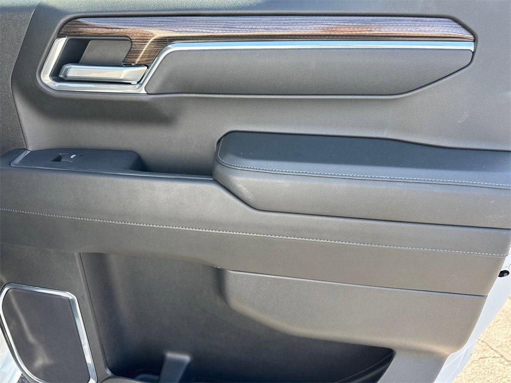 used 2025 Chevrolet Silverado 1500 car, priced at $41,854
