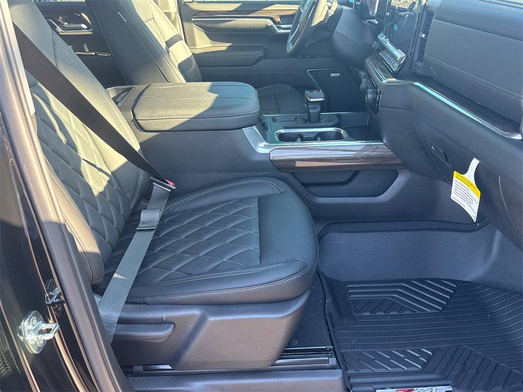 new 2025 Chevrolet Silverado 1500 car, priced at $62,075
