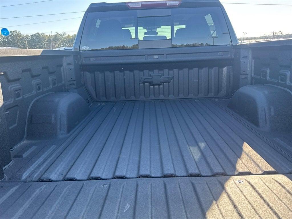 new 2025 Chevrolet Silverado 1500 car, priced at $62,075