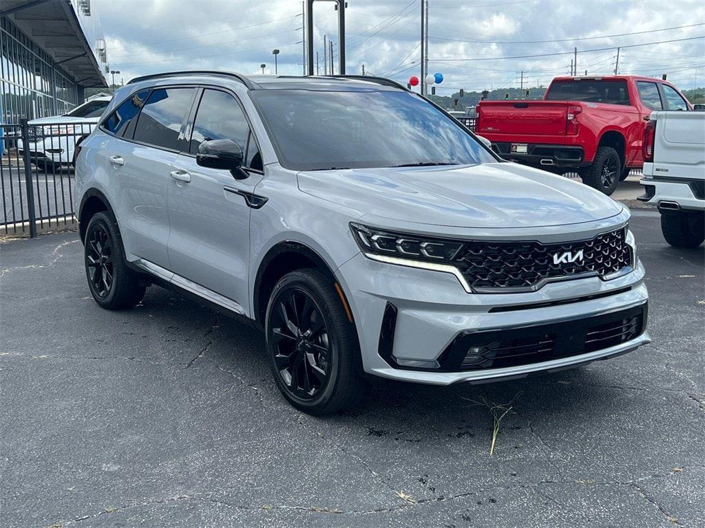 used 2023 Kia Sorento car, priced at $32,447
