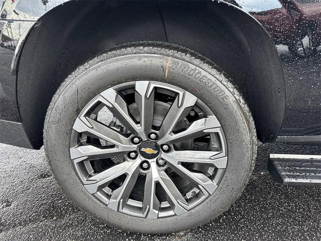 new 2026 Chevrolet Suburban car, priced at $95,715
