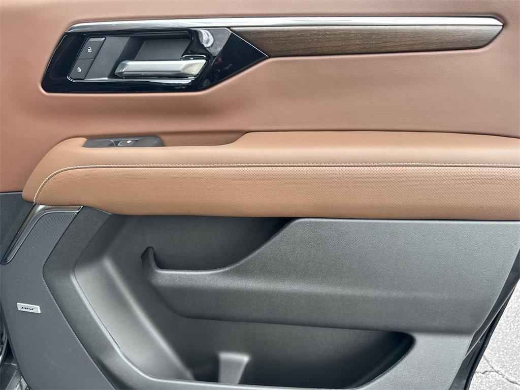 new 2026 Chevrolet Suburban car, priced at $95,715
