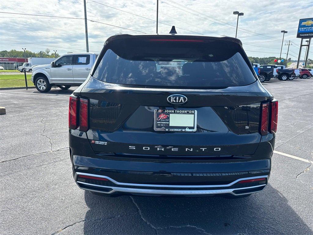 used 2021 Kia Sorento car, priced at $23,814