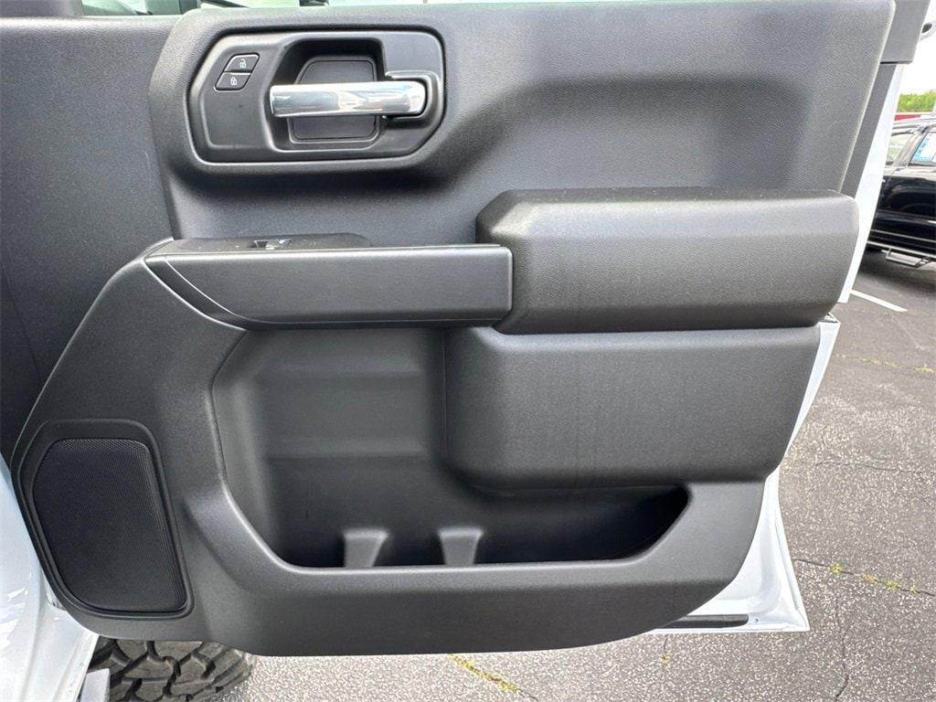 new 2025 Chevrolet Silverado 2500 car, priced at $70,150