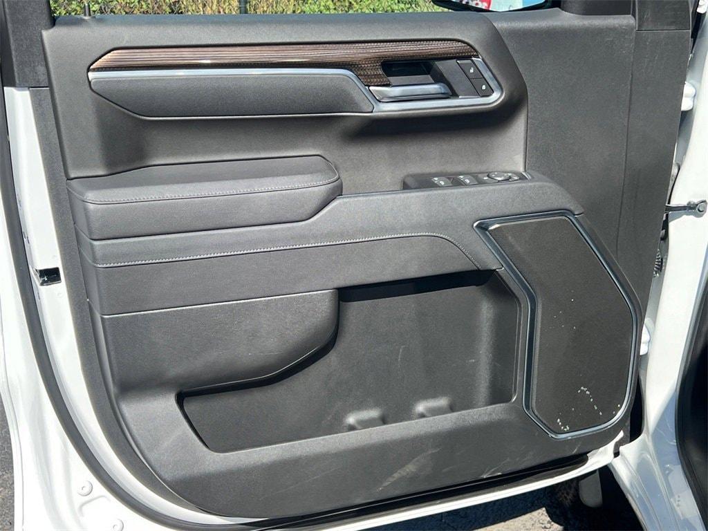 new 2026 Chevrolet Silverado 1500 car, priced at $58,645