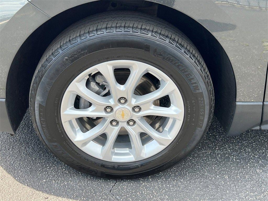 used 2021 Chevrolet Equinox car, priced at $17,487