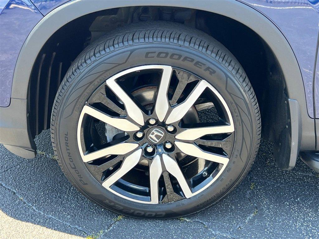used 2022 Honda Pilot car, priced at $27,872