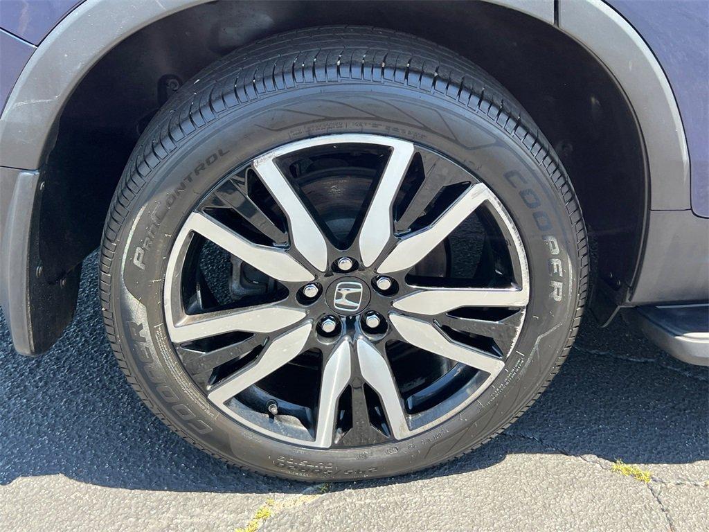 used 2022 Honda Pilot car, priced at $27,872