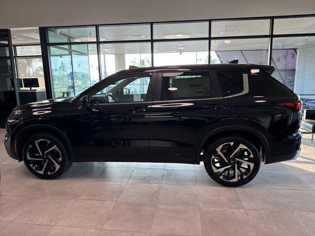 new 2024 Mitsubishi Outlander car, priced at $36,215