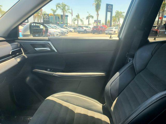 used 2024 Mitsubishi Outlander car, priced at $27,999