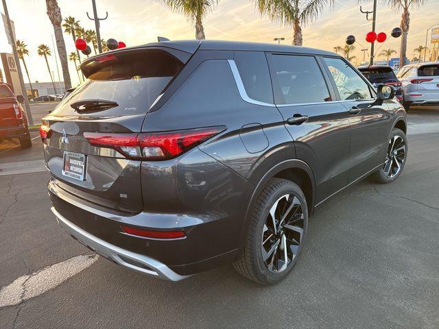 new 2024 Mitsubishi Outlander car, priced at $38,015