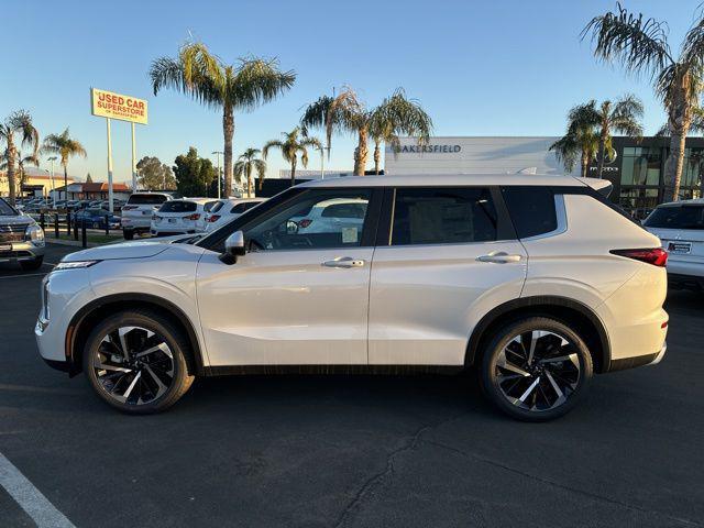 new 2024 Mitsubishi Outlander car, priced at $36,810