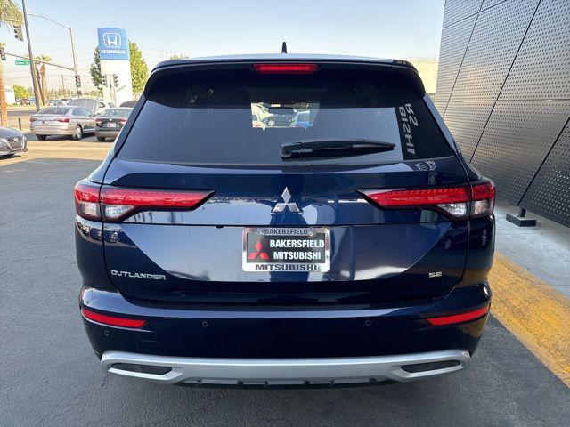 new 2024 Mitsubishi Outlander car, priced at $36,215