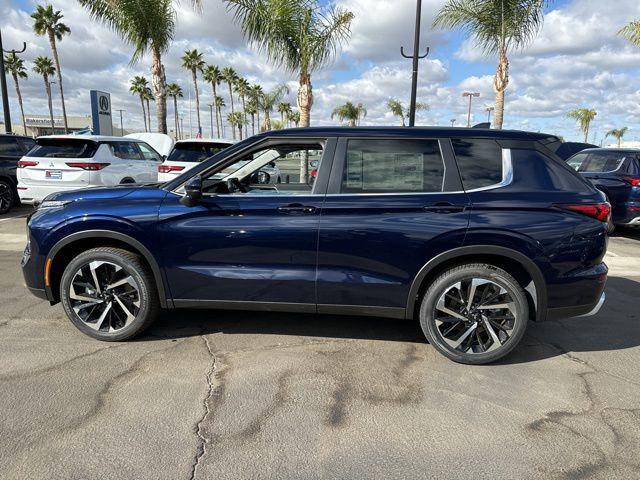 new 2024 Mitsubishi Outlander car, priced at $36,215