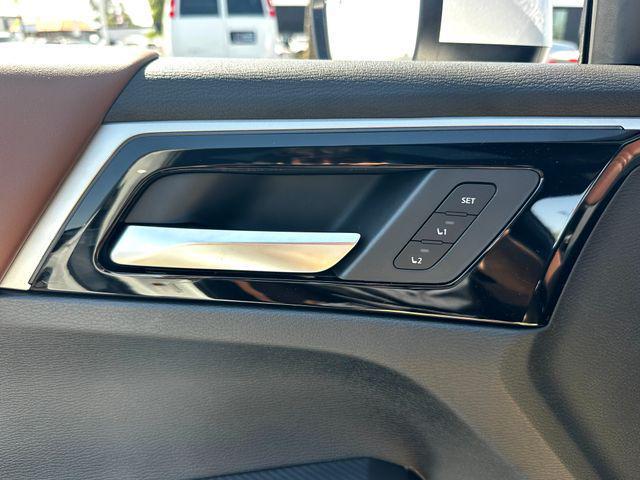 new 2025 Mitsubishi Outlander car, priced at $43,725
