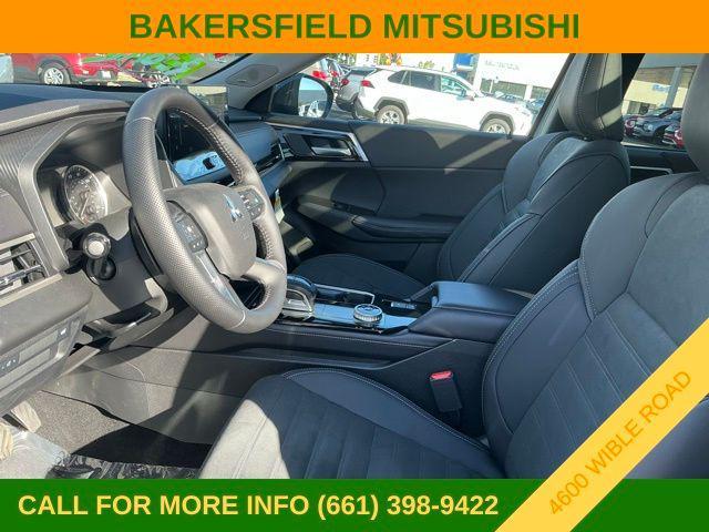 new 2025 Mitsubishi Outlander car, priced at $44,060