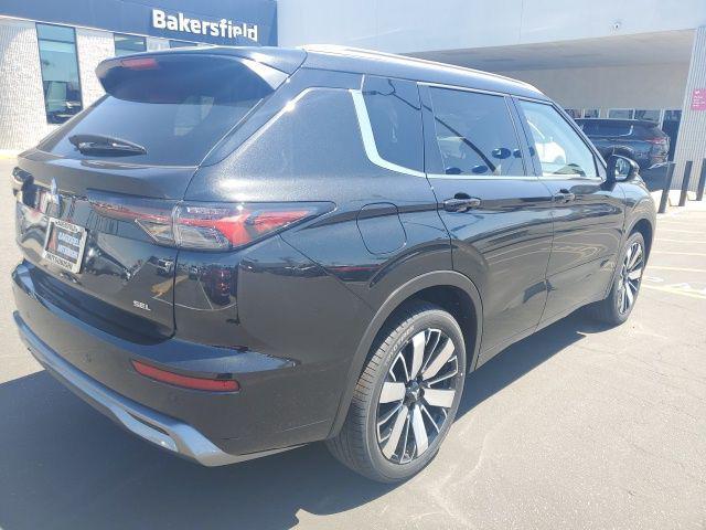 new 2025 Mitsubishi Outlander car, priced at $42,000