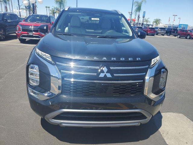 new 2025 Mitsubishi Outlander car, priced at $42,000