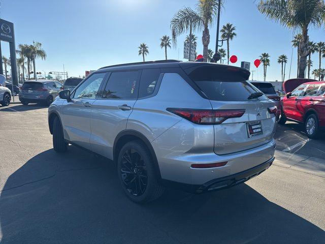 new 2024 Mitsubishi Outlander car, priced at $40,105