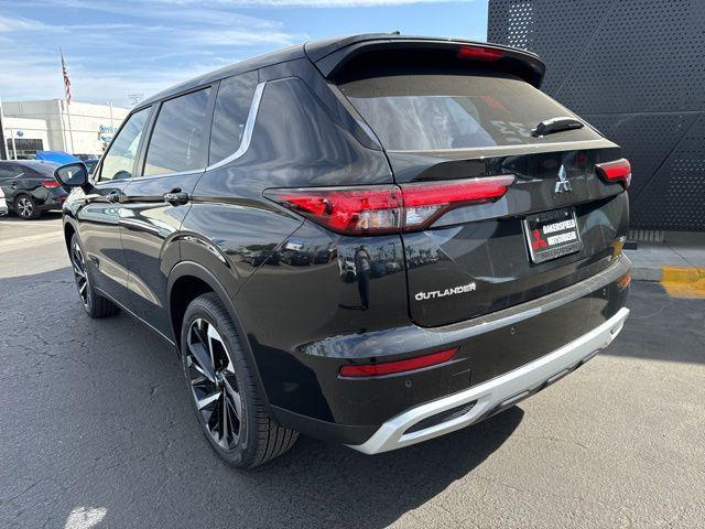 new 2024 Mitsubishi Outlander car, priced at $36,810