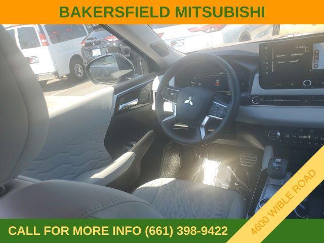new 2025 Mitsubishi Outlander car, priced at $46,590